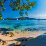 Mare da sogno e spiagge bianchissime, in questo Paese fai le vacanze a 100 euro, ecco dove si trova