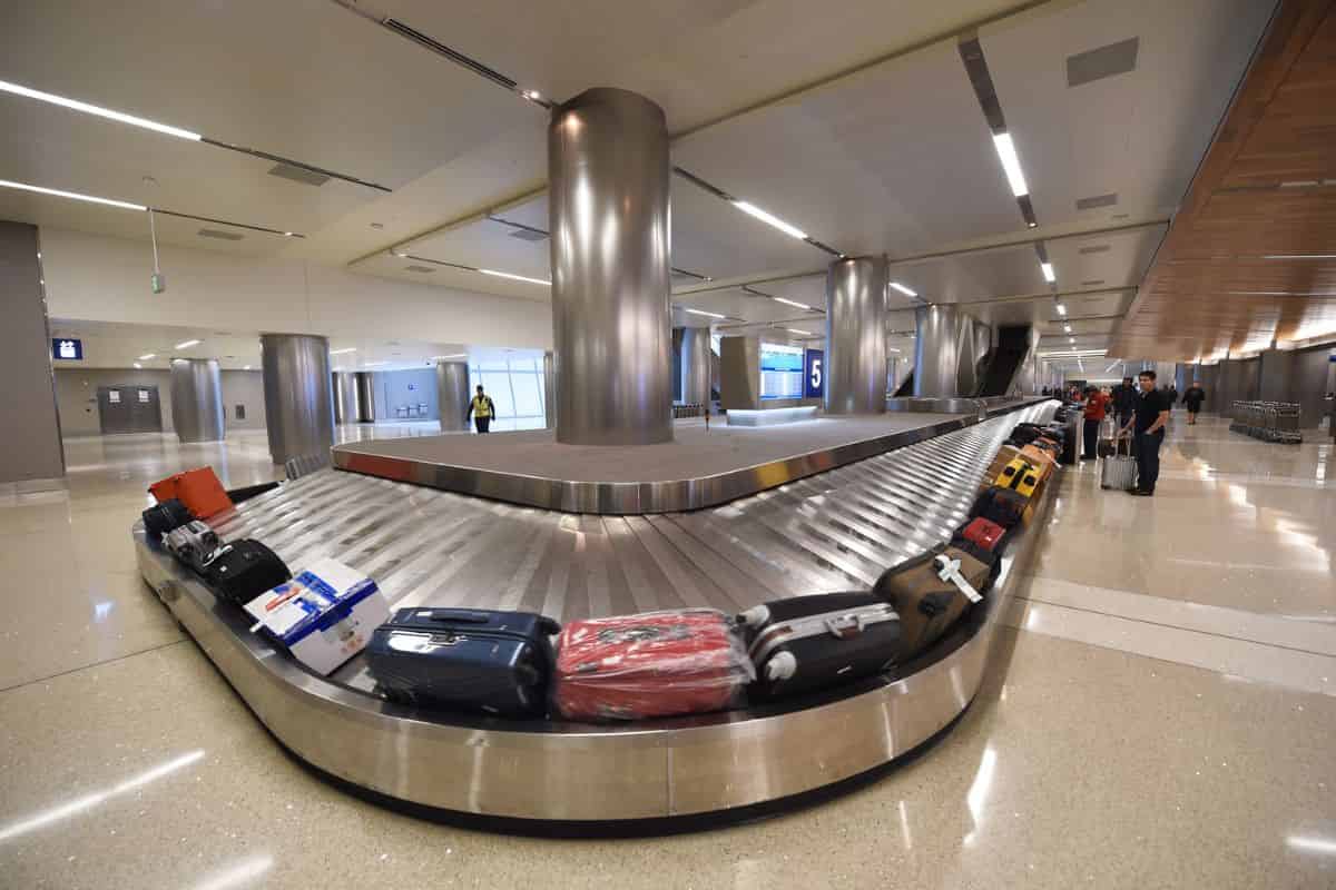 trucco valigia aeroporto